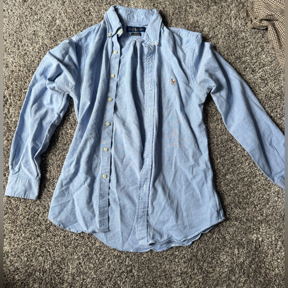 Baby Blue Polo Ralph Lauren Long Sleeve Button Up
No Flaws! 
Men’s Small
Offer!!